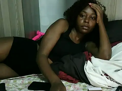 Snapshot of princess_aishy chatting on 06-04-26, 04:39 princess aishy online show from 06-04-26, 04:39