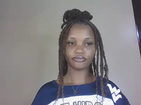 Snapshot of PrettyT5 chatting on 08-04-26, 08:24 PrettyT5 online show from 08-04-26, 08:24