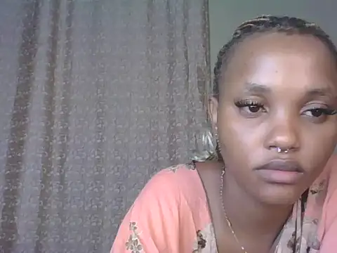 Snapshot of PrettyT5 chatting on 06-28-26, 05:52 PrettyT5 online show from 06-28-26, 05:52