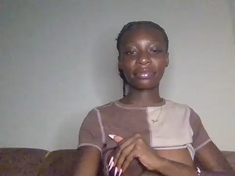 miss petite0 online show from 06-10-26, 09:38