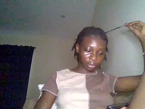 miss petite0 online show from 05-26-26, 07:06