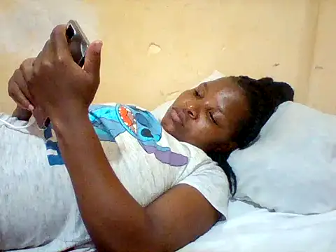 Camilla-Sweets online show from 06-22-26, 04:48