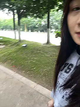 Snapshot of yan63737 chatting on 06-11-26, 03:14 yan63737 online show from 06-11-26, 03:14
