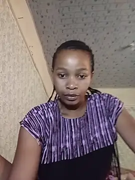 Snapshot of Lightass chatting on 05-17-26, 10:48 Lightass online show from 05-17-26, 10:48