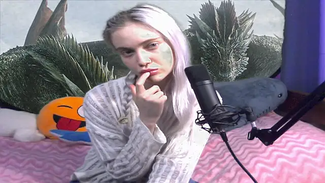 Snapshot of Freya_ice chatting on 06-04-26, 04:50 Freya ice online show from 06-04-26, 04:50