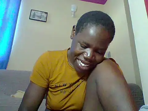 Blacksexyqueen24 online show from 05-19-26, 05:47
