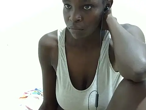 Snapshot of sweet_petite254 chatting on 06-15-26, 08:47 sweet petite254 online show from 06-15-26, 08:47