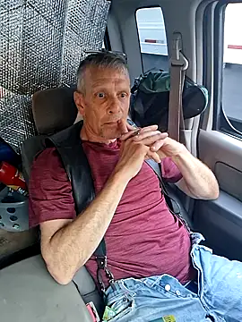 truckdawg2023 online show from 06-15-26, 12:27