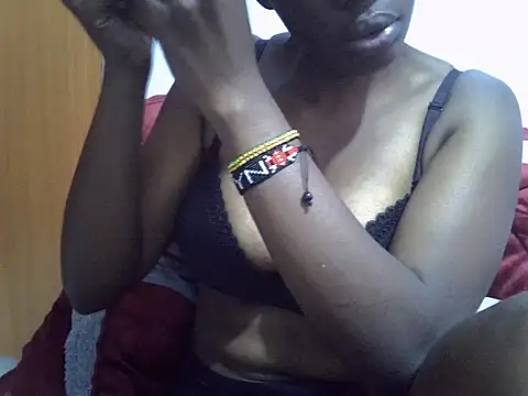 Snapshot of sexyvishy254 chatting on 06-10-26, 12:17 sexyvishy254 online show from 06-10-26, 12:17