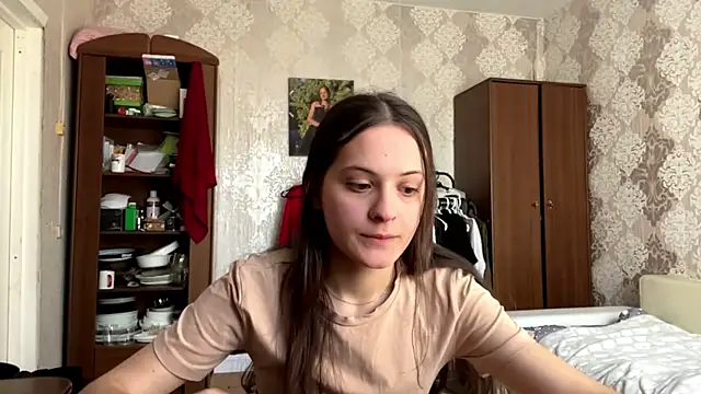Snapshot of MarlynSiefkes chatting on 05-23-26, 12:37 MarlynSiefkes online show from 05-23-26, 12:37