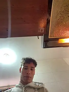 NelModel1 online show from 05-18-26, 06:12