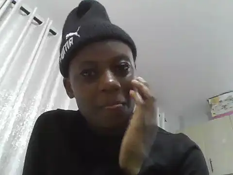 Snapshot of Smalltittsbigass chatting on 05-16-26, 05:34 Smalltittsbigass online show from 05-16-26, 05:34