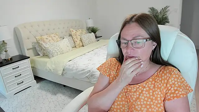 Vika73 online show from 06-06-26, 10:53