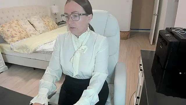 Vika73 online show from 09-10-25, 12:26