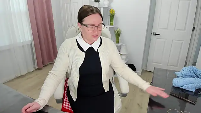 Vika73 online show from 02-26-25, 12:49