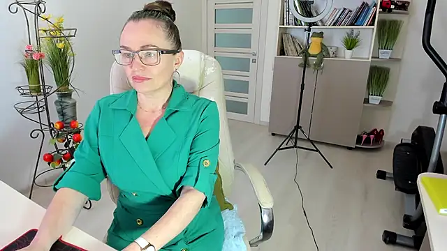 Vika73 online show from 01-10-26, 12:11