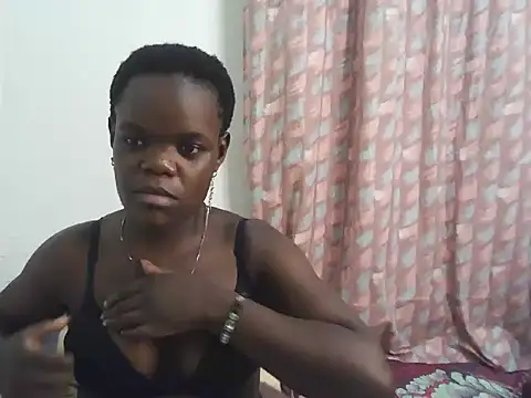 Snapshot of mindnightsnack chatting on 05-21-26, 07:44 mindnightsnack online show from 05-21-26, 07:44