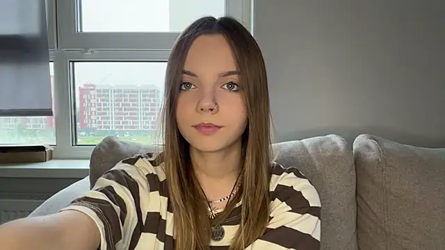 Snapshot of LisaPorse chatting on 07-12-26, 01:12 LisaPorse online show from 07-12-26, 01:12