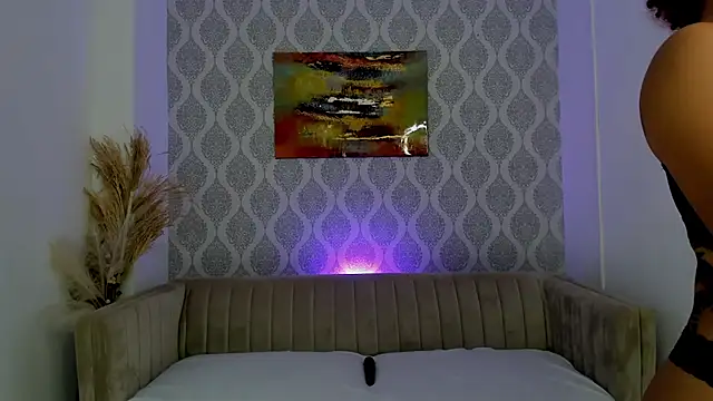 Snapshot of Nikki_Rousmel chatting on 06-15-26, 04:34 Nikki Rousmel online show from 06-15-26, 04:34