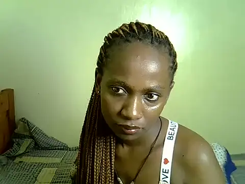 Snapshot of Pearl_petite chatting on 07-11-26, 02:28 Pearl petite online show from 07-11-26, 02:28