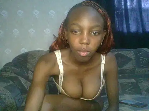 Snapshot of horny_ice chatting on 06-02-26, 10:37 horny ice online show from 06-02-26, 10:37