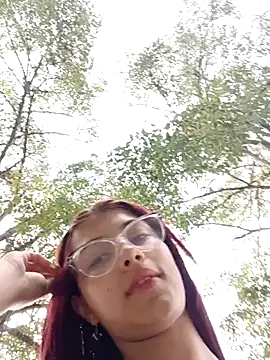 Snapshot of Thamaragomexxx chatting on 05-28-26, 01:17 Thamaragomexxx online show from 05-28-26, 01:17