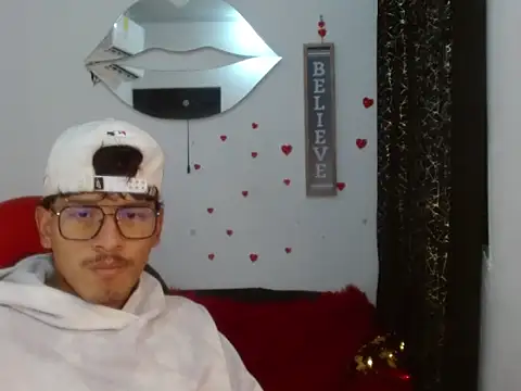 blackfox desire online show from 05-19-26, 06:59
