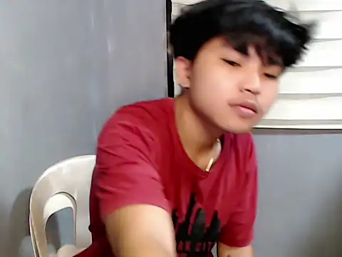 Snapshot of Mrbigcumx chatting on 05-19-26, 04:25 Mrbigcumx online show from 05-19-26, 04:25