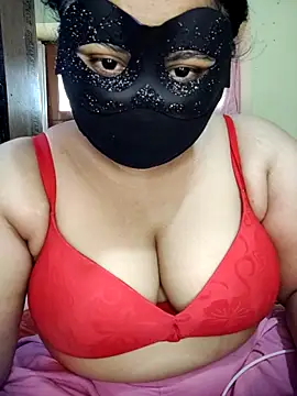 Snapshot of shaik35f chatting on 06-02-26, 10:59 shaik35f online show from 06-02-26, 10:59