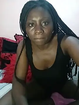 Snapshot of afrikan_beauty chatting on 05-18-26, 06:34 afrikan beauty online show from 05-18-26, 06:34