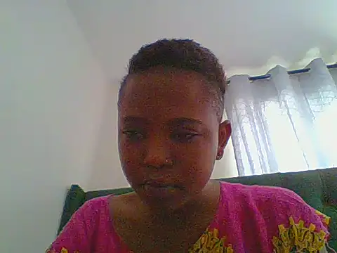 Snapshot of Sweet_cumshie chatting on 05-21-26, 01:30 Sweet cumshie online show from 05-21-26, 01:30