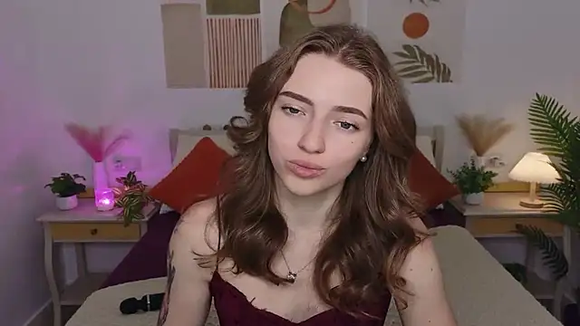 Snapshot of TayloryStar chatting on 07-04-26, 11:38 TayloryStar online show from 07-04-26, 11:38