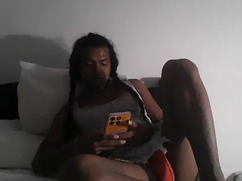 Snapshot of sexycock-hard chatting on 06-03-26, 02:33 sexycock-hard online show from 06-03-26, 02:33