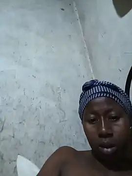 Snapshot of azina2 chatting on 07-06-26, 07:27 azina2 online show from 07-06-26, 07:27