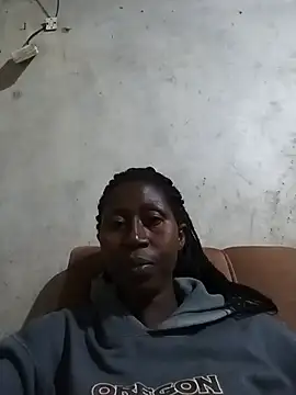 Snapshot of azina2 chatting on 06-07-26, 08:03 azina2 online show from 06-07-26, 08:03