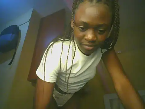 Preetygirlyz online show from 07-06-26, 06:10