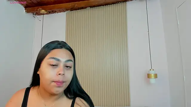 Snapshot of MiaLane3 chatting on 06-27-26, 11:38 MiaLane3 online show from 06-27-26, 11:38