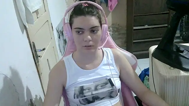 Angel Ristoww online show from 07-18-26, 11:57