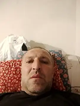 Snapshot of Cenno_ chatting on 05-31-26, 08:20 Cenno online show from 05-31-26, 08:20