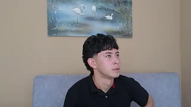 Snapshot of myke_magic chatting on 06-24-26, 03:32 myke magic online show from 06-24-26, 03:32