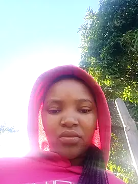 Snapshot of SexySisa chatting on 05-17-26, 08:47 SexySisa online show from 05-17-26, 08:47