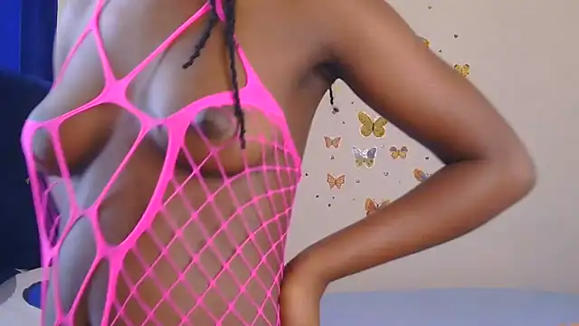 PinkCoochie02 online show from 06-06-26, 07:46