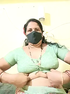 Snapshot of sadhana_telugu chatting on 05-29-26, 05:41 sadhana telugu online show from 05-29-26, 05:41