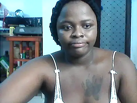 Snapshot of savage_bebes chatting on 05-18-26, 06:45 savage bebes online show from 05-18-26, 06:45