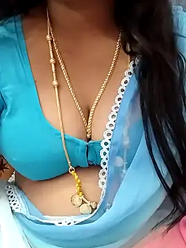 Snapshot of Tamil_Hot_Kulfi chatting on 06-06-26, 05:07 Tamil Hot Kulfi online show from 06-06-26, 05:07