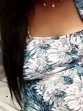Snapshot of Tamil_Hot_Kulfi chatting on 05-22-26, 04:49 Tamil Hot Kulfi online show from 05-22-26, 04:49