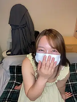 Snapshot of mami_ch chatting on 05-22-26, 02:48 mami ch online show from 05-22-26, 02:48