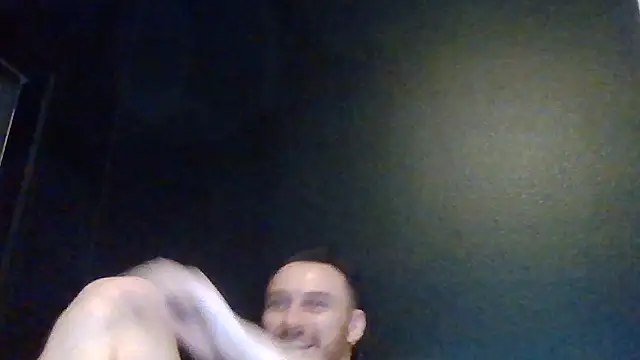 Tallhungcloudyyy online show from 06-20-26, 04:28