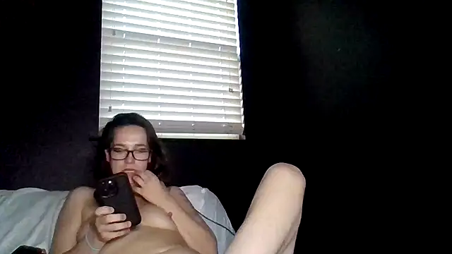 Tallhungcloudyyy online show from 06-11-26, 02:53