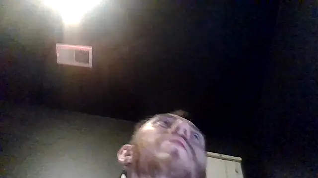 Tallhungcloudyyy online show from 06-03-26, 11:33